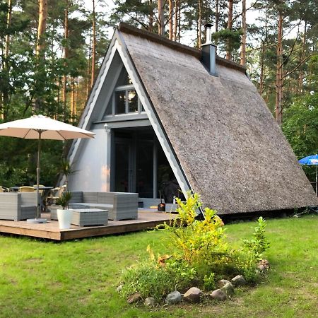 Ferienhaus Reetdach 1300Qm Privatgrundstueck Bootssteg Sauna Templin Luebbesee Uckermark Erholung Pur Seenplatte Petersdorf  Extérieur photo