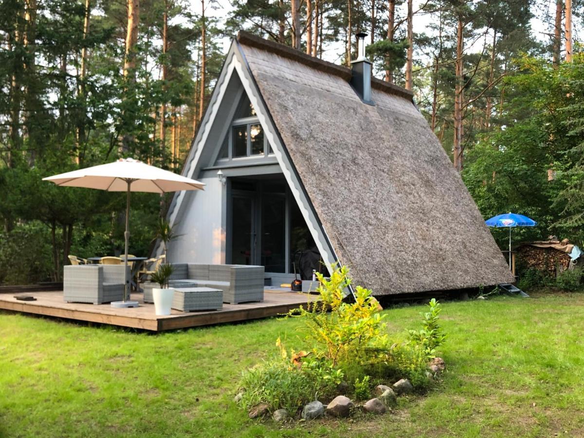 Ferienhaus Reetdach 1300Qm Privatgrundstueck Bootssteg Sauna Templin Luebbesee Uckermark Erholung Pur Seenplatte Petersdorf  Extérieur photo